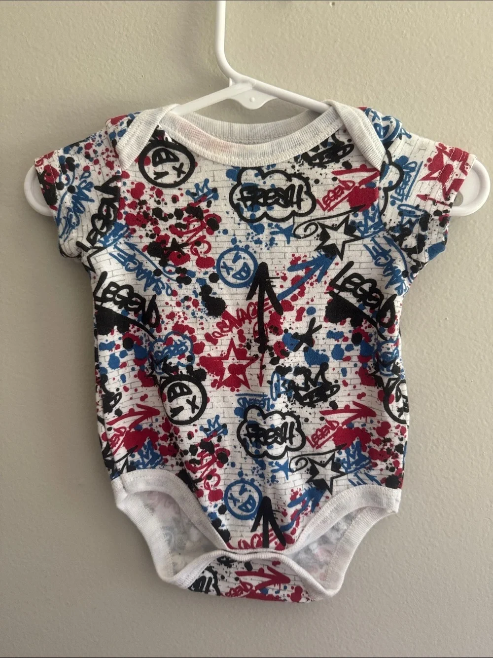 Baby Graphic Print One-Piece Bodysuit in White with Red & Blue